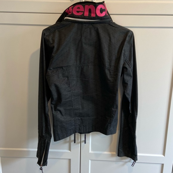 Bench Jacket - Picture 3 of 3